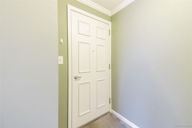 20 Chestnut Street 608, Wyandotte, MI 48192