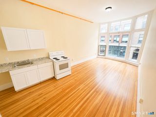 105 Bank Street 2B, Waterbury, CT 06702