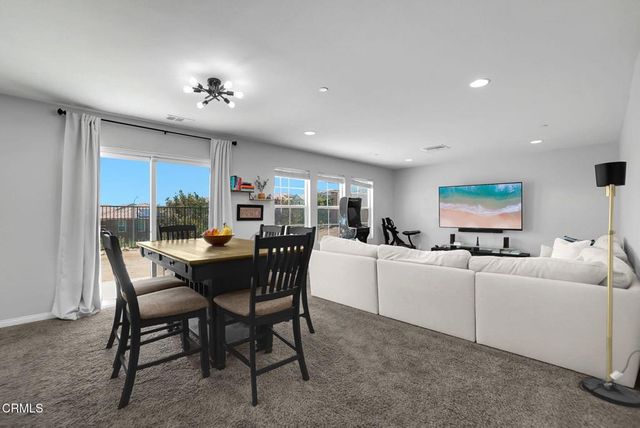 37530 Henna Lane, Palmdale, CA 93551