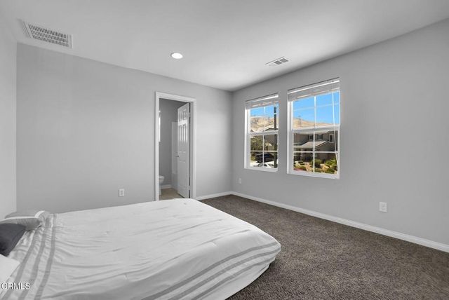 37530 Henna Lane, Palmdale, CA 93551