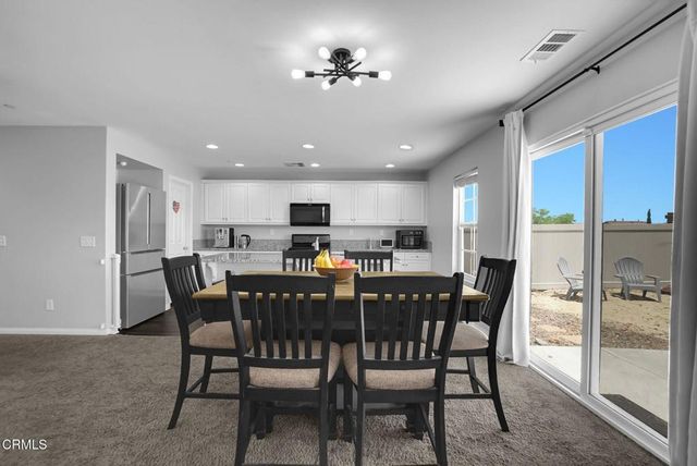 37530 Henna Lane, Palmdale, CA 93551