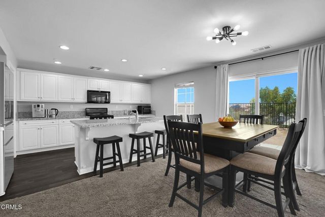 37530 Henna Lane, Palmdale, CA 93551