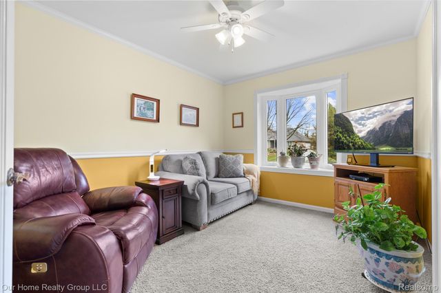 7805 Partridge Hill Drive, Hamburg Township, MI 48116