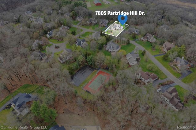 7805 Partridge Hill Drive, Hamburg Township, MI 48116