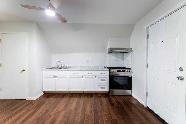 3404 N Kilbourn Avenue 2, Chicago, IL 60641