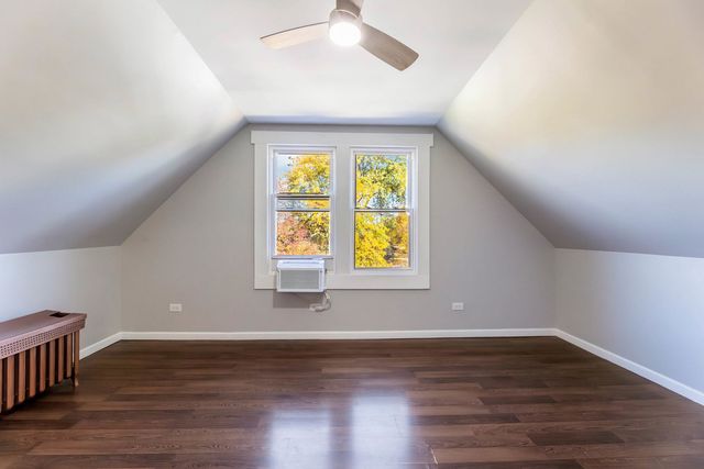 3404 N Kilbourn Avenue 2, Chicago, IL 60641