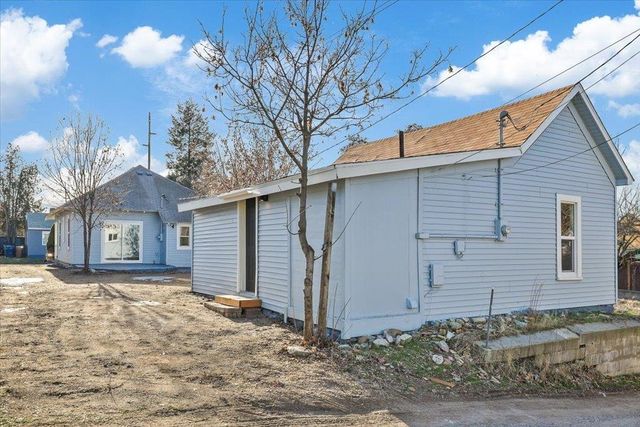 1430 W Spofford Ave, Spokane, WA 99205