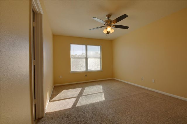 939 Andover Glen Drive, Fresno, TX 77545