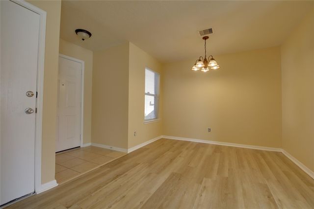 939 Andover Glen Drive, Fresno, TX 77545