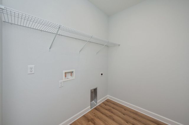 6107 Mildred's Way, Crestview, FL 32539