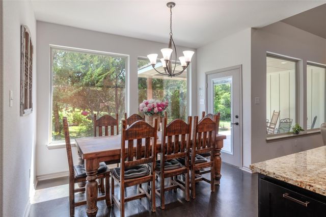 121 Esperanza Petal Pass, Liberty Hill, TX 78642