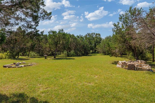 121 Esperanza Petal Pass, Liberty Hill, TX 78642