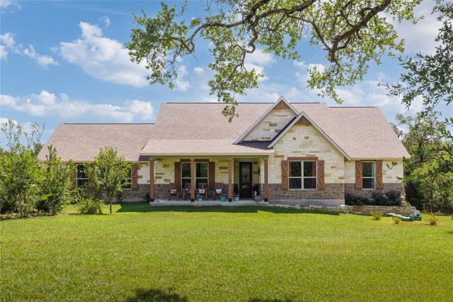 121 Esperanza Petal Pass, Liberty Hill, TX 78642