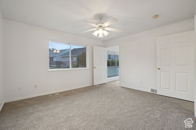 48 E BELMORE DR, Kaysville, UT 84037