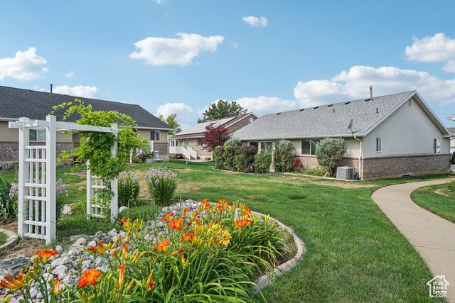 48 E BELMORE DR, Kaysville, UT 84037