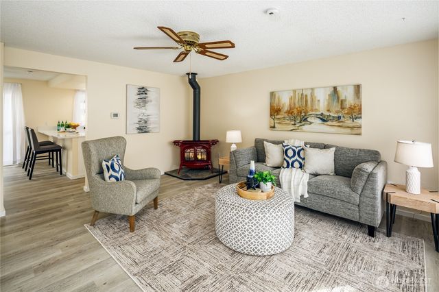 33506 SE 44th Lane, Fall City, WA 98024