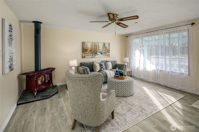 33506 SE 44th Lane, Fall City, WA 98024