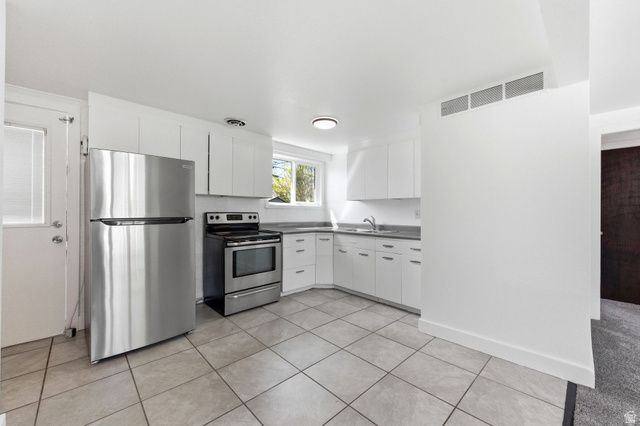 566 MILLER AVE, Layton, UT 84041