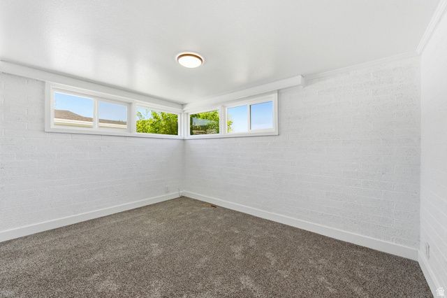 566 MILLER AVE, Layton, UT 84041