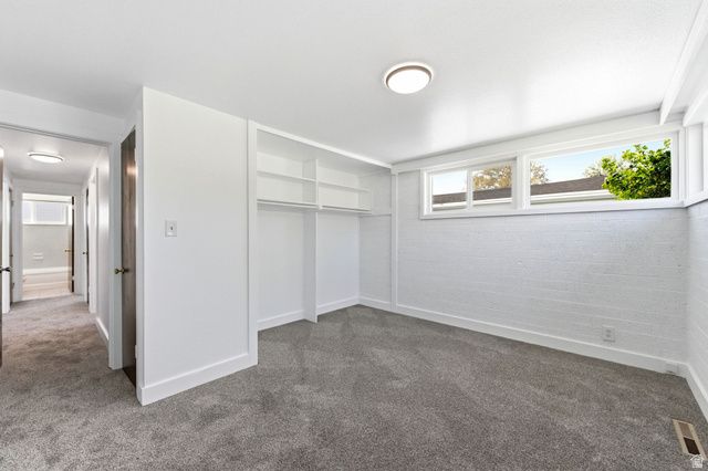 566 MILLER AVE, Layton, UT 84041
