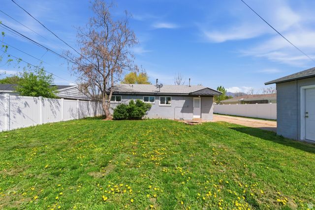 566 MILLER AVE, Layton, UT 84041