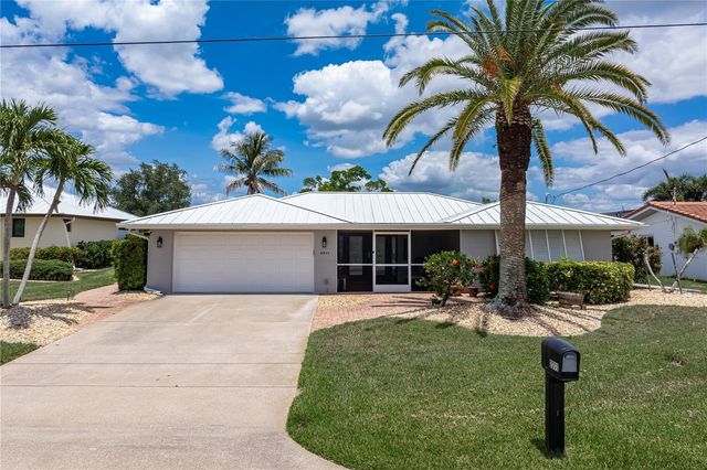 2211 PALM TREE DRIVE, Punta Gorda, FL 33950
