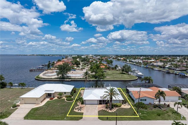 2211 PALM TREE DRIVE, Punta Gorda, FL 33950
