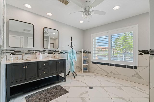 2211 PALM TREE DRIVE, Punta Gorda, FL 33950