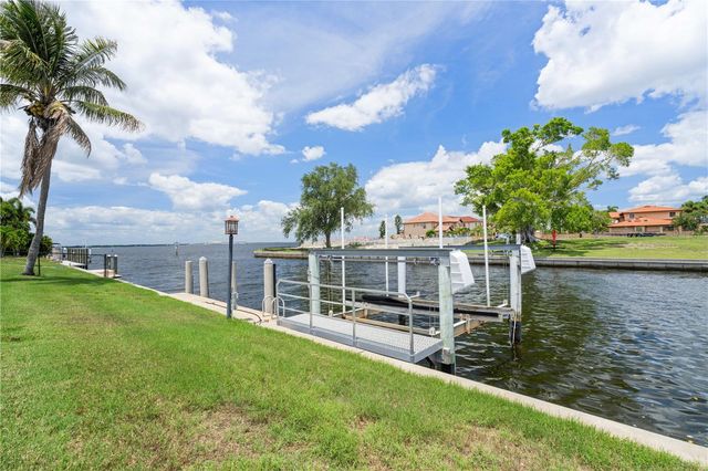 2211 PALM TREE DRIVE, Punta Gorda, FL 33950