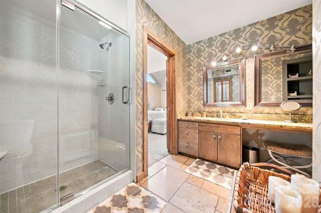 6580 Central Drive, Conover, NC 28613