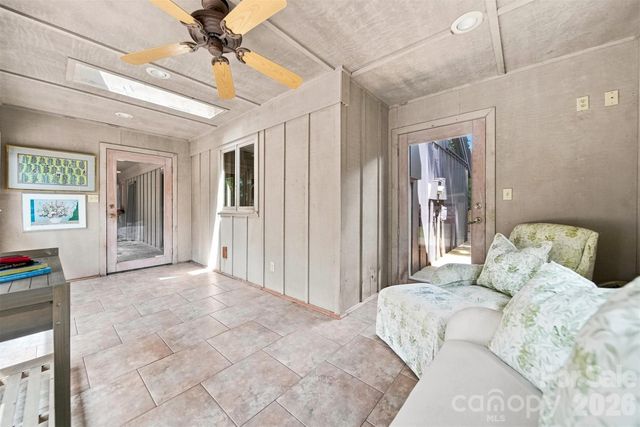 6580 Central Drive, Conover, NC 28613