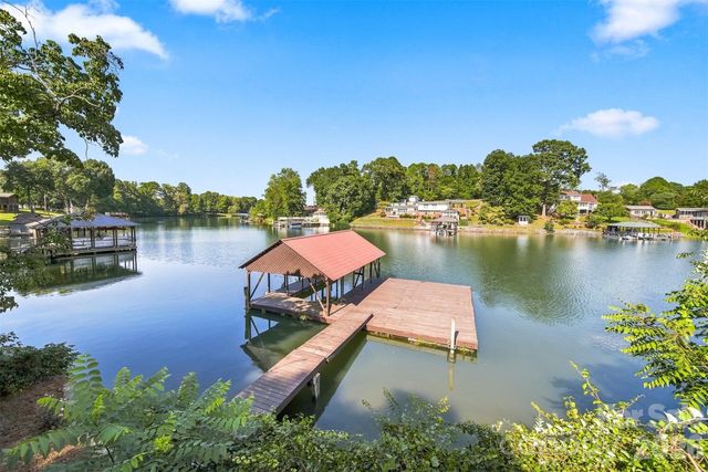 6580 Central Drive, Conover, NC 28613
