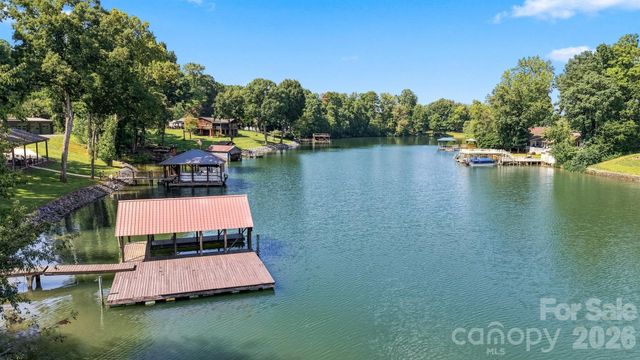 6580 Central Drive, Conover, NC 28613
