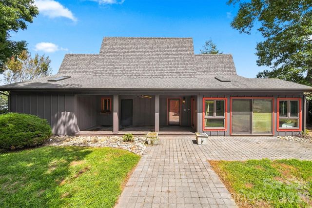 6580 Central Drive, Conover, NC 28613
