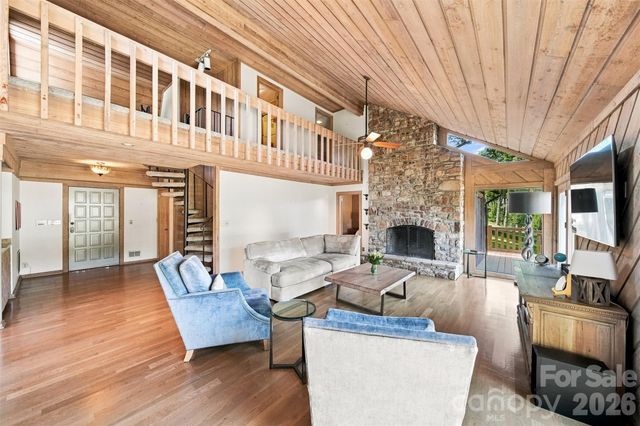 6580 Central Drive, Conover, NC 28613