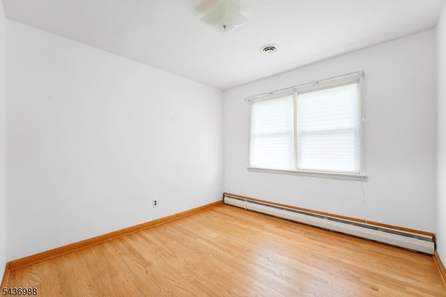 62 Willow Ave, Franklin Twp., NJ 08873