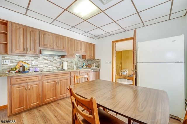 62 Willow Ave, Franklin Twp., NJ 08873