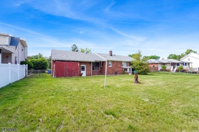 62 Willow Ave, Franklin Twp., NJ 08873