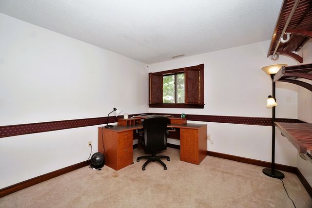 168 Coburn Woods Avenue, Nashua, NH 03063