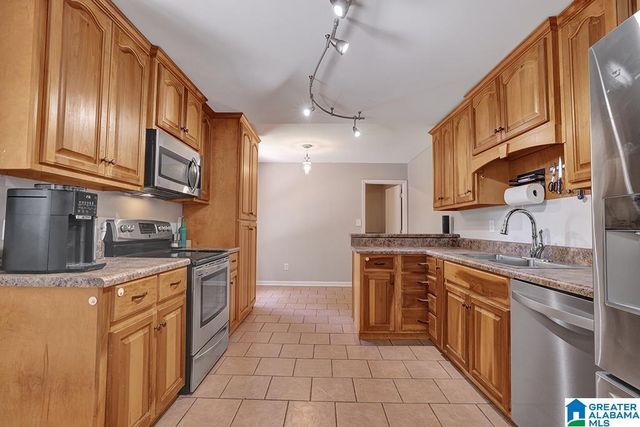 2217 CHAPEL ROAD, Hoover, AL 35226