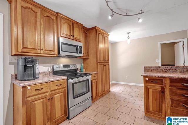 2217 CHAPEL ROAD, Hoover, AL 35226