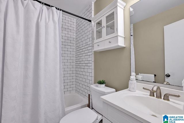 2217 CHAPEL ROAD, Hoover, AL 35226