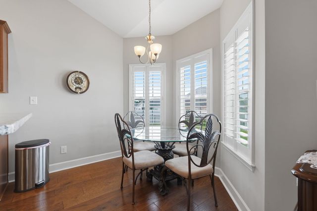 4101 Ridgewood Dr., Conway, SC 29526