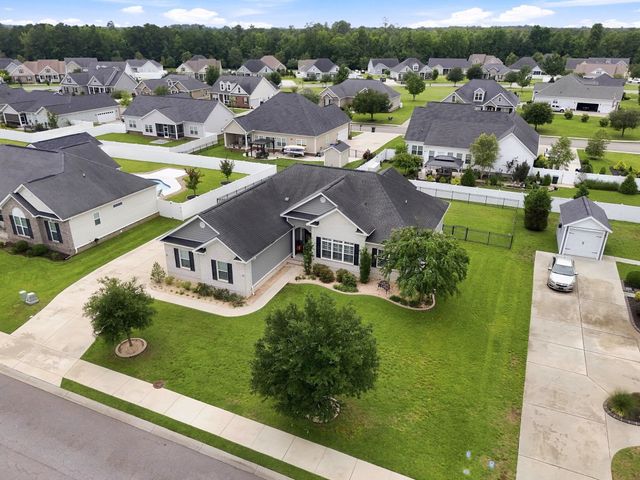 4101 Ridgewood Dr., Conway, SC 29526