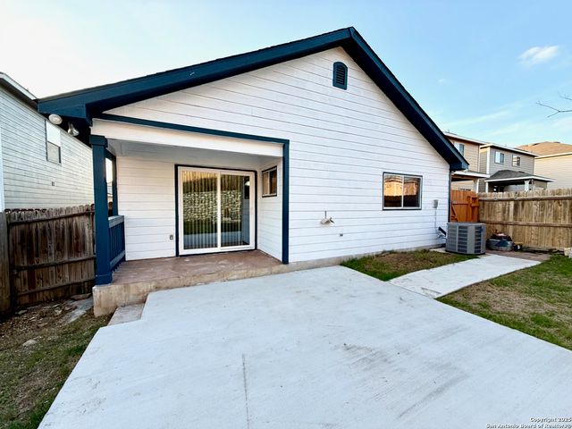 24230 Saffron Plum, San Antonio, TX 78261