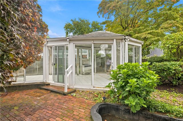 10 Justice Street, Providence, RI 02908