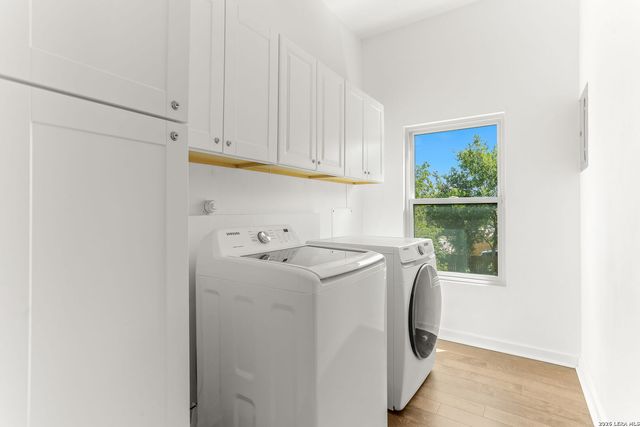 1641 N Center St, San Antonio, TX 78202