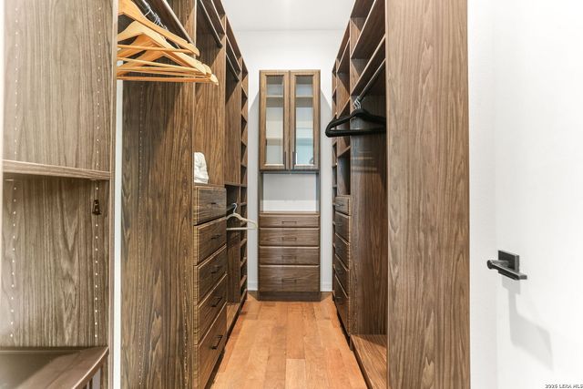 1641 N Center St, San Antonio, TX 78202