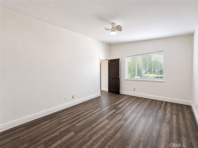 10304 Crandon Park Drive, Bakersfield, CA 93312