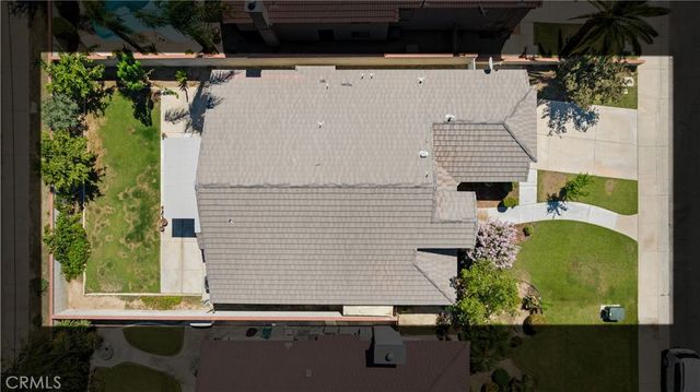 10304 Crandon Park Drive, Bakersfield, CA 93312